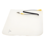 105-76 - Tapete Antiestático de Vinilo Semi-Conductivo, 290 mm x 560 mm, 0.320 Kg.