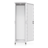 UACC-RACK-42U-800-P - Gabinete Rack de Piso / 42U / 600 × 800 mm (23.6 x 31.5') / Carga 800 kg (1,763.7 lb) / Puerta Perforada / Ventiladores Integrados / Ruedas con Seguro