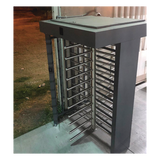 XT-100-CS - Torniquete de Cuerpo Completo / 4 Ejes de Seguridad / Rotación 90° / Paso 25 Personas/min / Emergencia 40 Personas/min / Interior/Exterior con Techo / 110 VCA / Acero Inoxidable con Pintura Gris